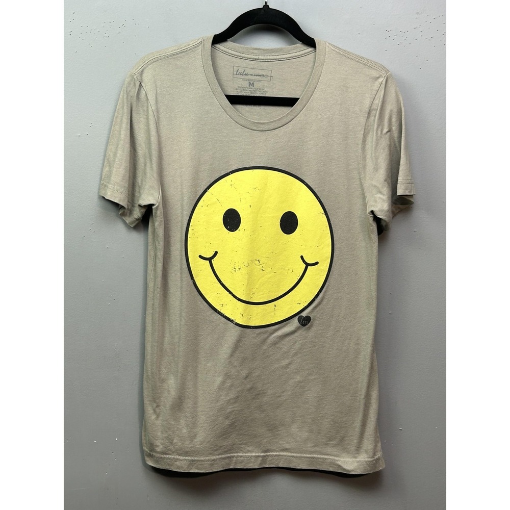 Lulu Mac Smiley Face Shirt‎ Womens Medium Beige Graphic Tee Short Sleeve